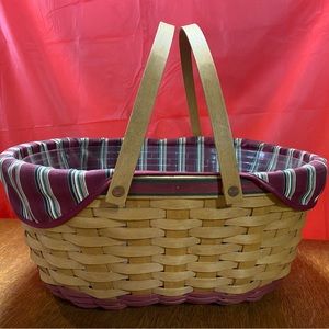 2004 Longaberger Christmas Greetings Basket Combo with Christmas stripe fabric